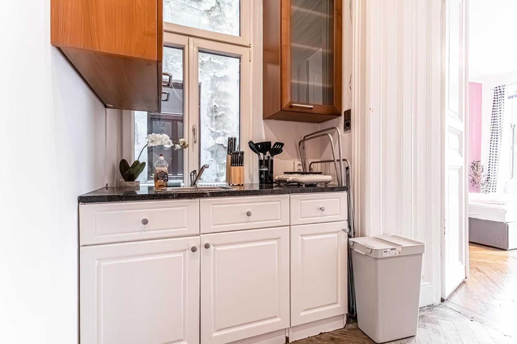 Lovely 1Br Apt. Near Akh Hospital Viena Exterior foto